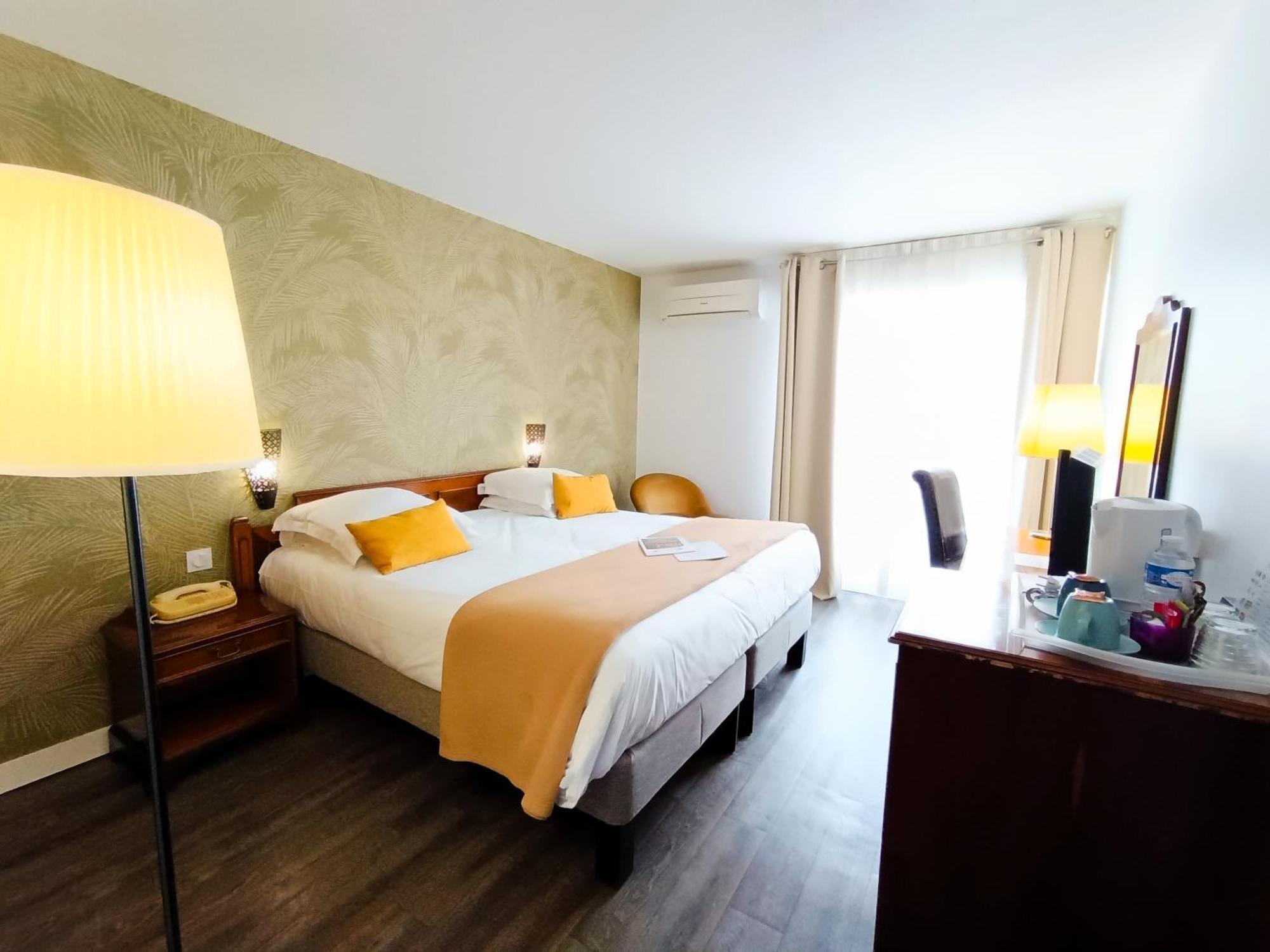 Des Tuileries Hotel Nimes