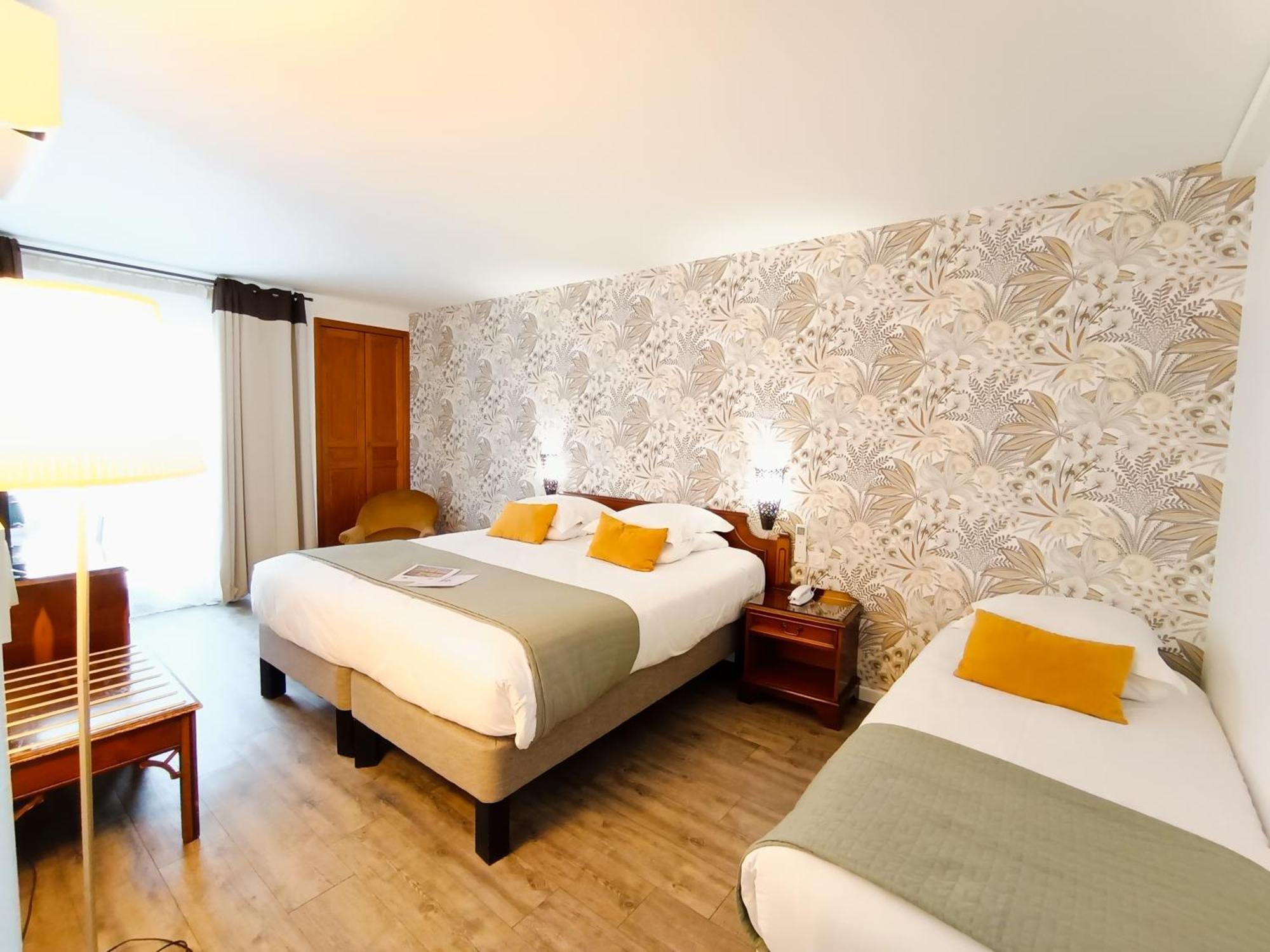 Hotel Des Tuileries Nimes